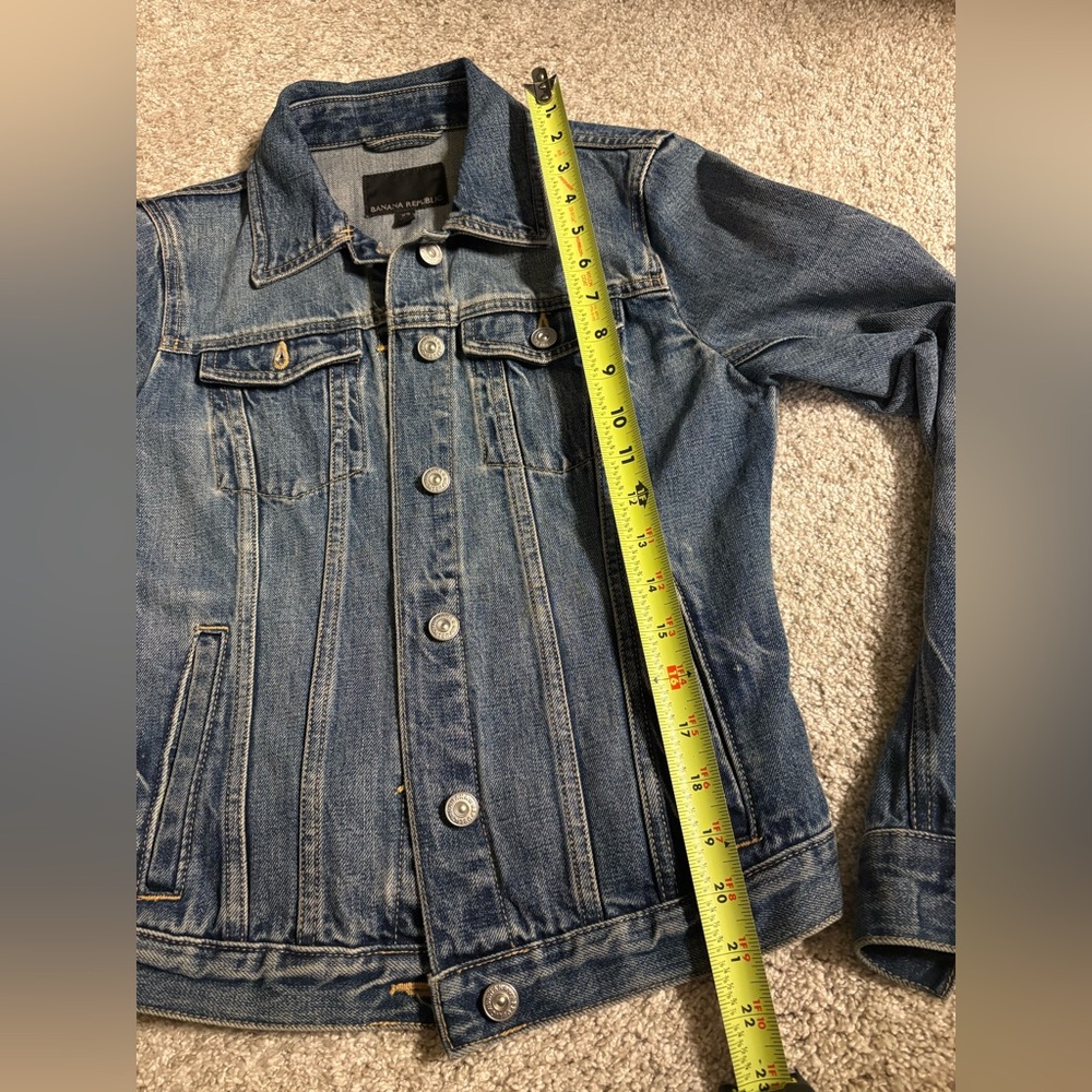 2 pcs Banana Republic Denim Trucker and cropped jackets button up women size XS - Picture 16 of 16